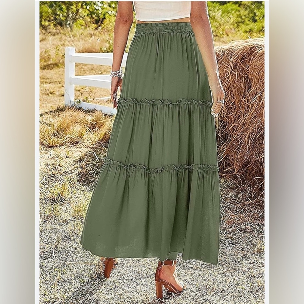 Boutique -Olive Green Tier Ruffle Hem Layer 
Maxi Skirt-NWOT-Sz L-Boho-Gypsy​